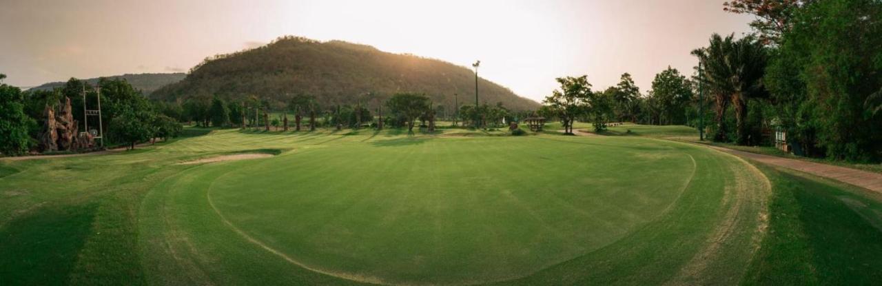 Phubachiang Golf & Resort Pakse Esterno foto