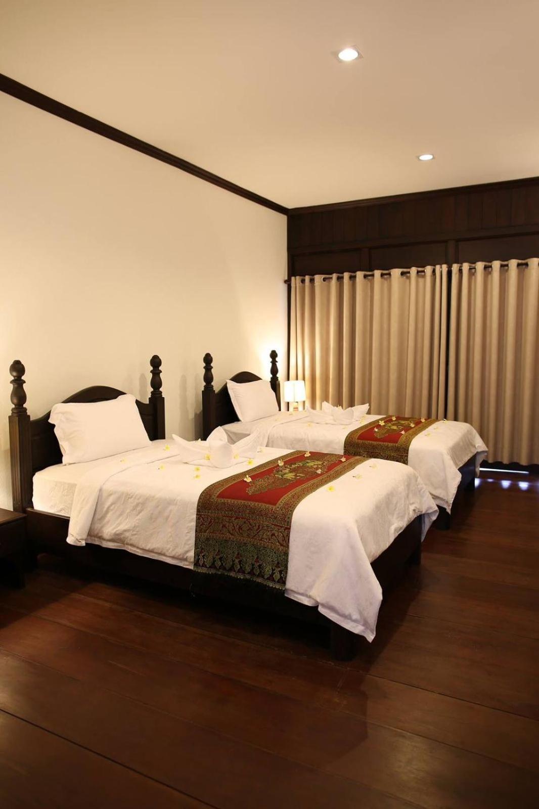 Phubachiang Golf & Resort Pakse Esterno foto