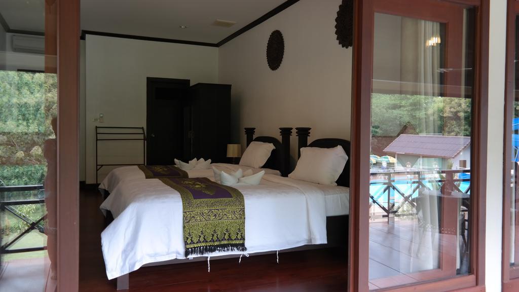 Phubachiang Golf & Resort Pakse Esterno foto