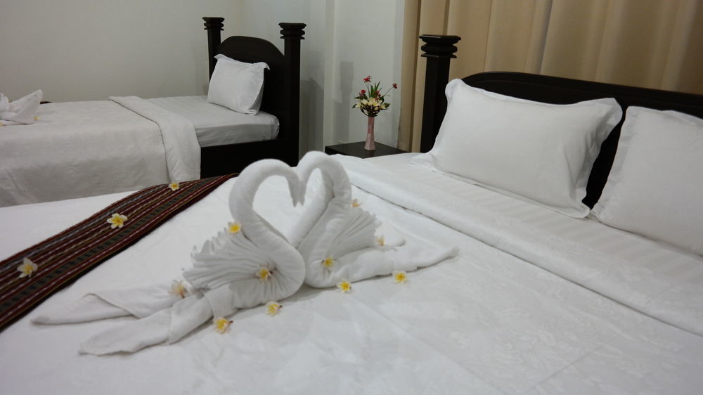 Phubachiang Golf & Resort Pakse Esterno foto