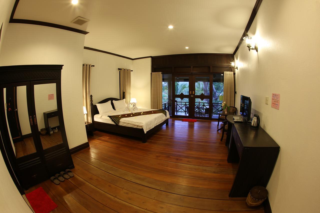Phubachiang Golf & Resort Pakse Esterno foto